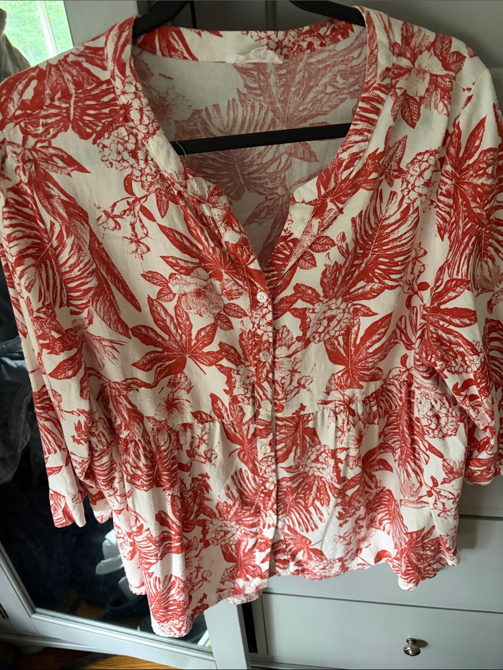Women’s Cream and Red Floral Button-Front Pullover Top